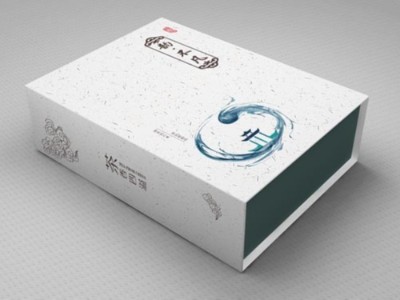 禮品盒廠家設計了一款，具有實用性和精美的茶葉包裝盒